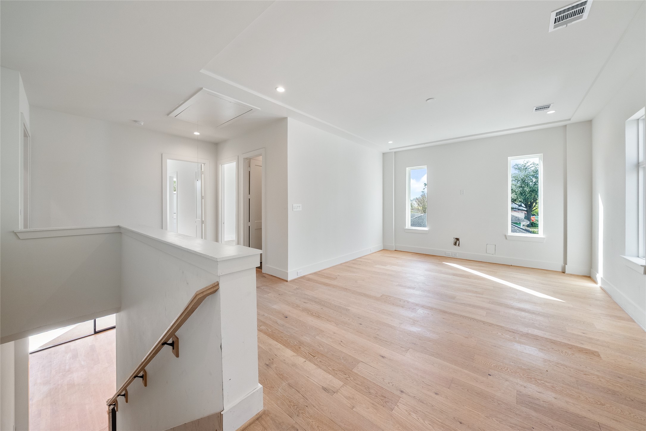 1002 East 25th Street Houston, TX 77009 - Photo 31 of 45 Game Room - Construction progress photo