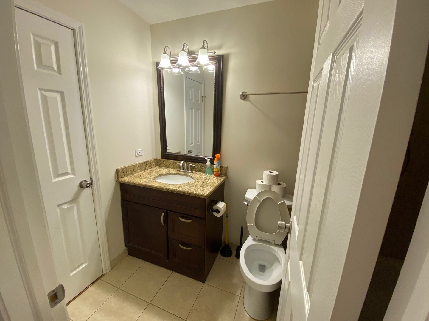 1032 Inverrary Lane, Unit 1032 Deerfield, IL 60015 - Photo 8 of 18