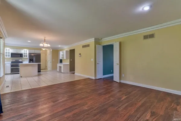 $419,900 | 4433 Foxmoor Drive, Newburgh, IN 47630