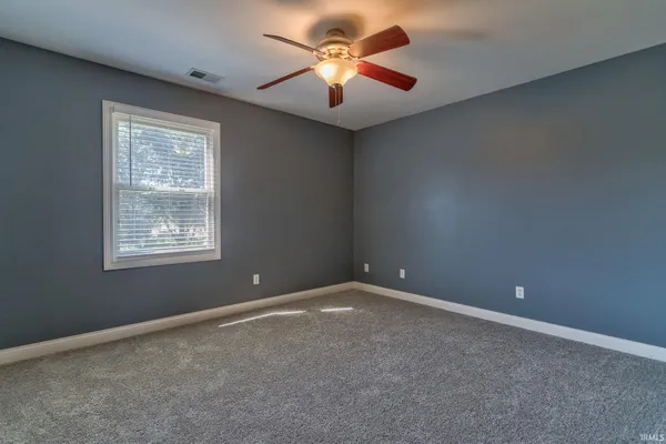 $419,900 | 4433 Foxmoor Drive, Newburgh, IN 47630