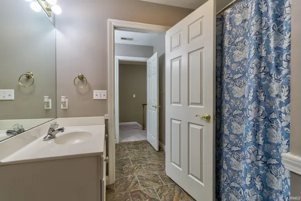 $419,900 | 4433 Foxmoor Drive, Newburgh, IN 47630