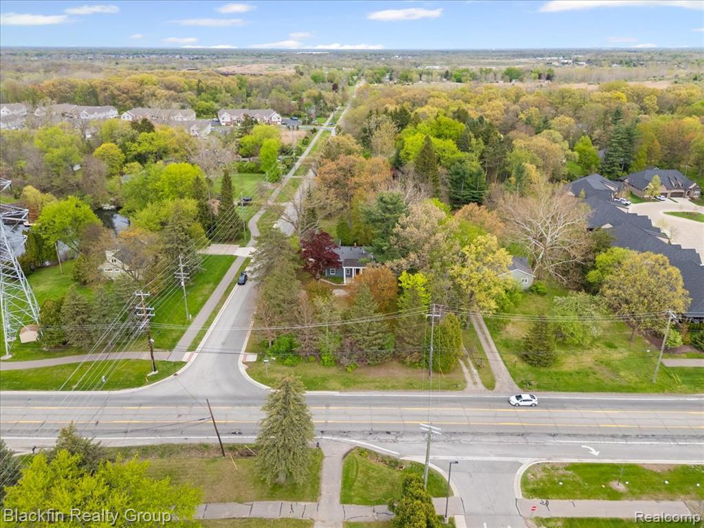 1415 John R Road Rochester, MI 48307 - Photo 36 of 40