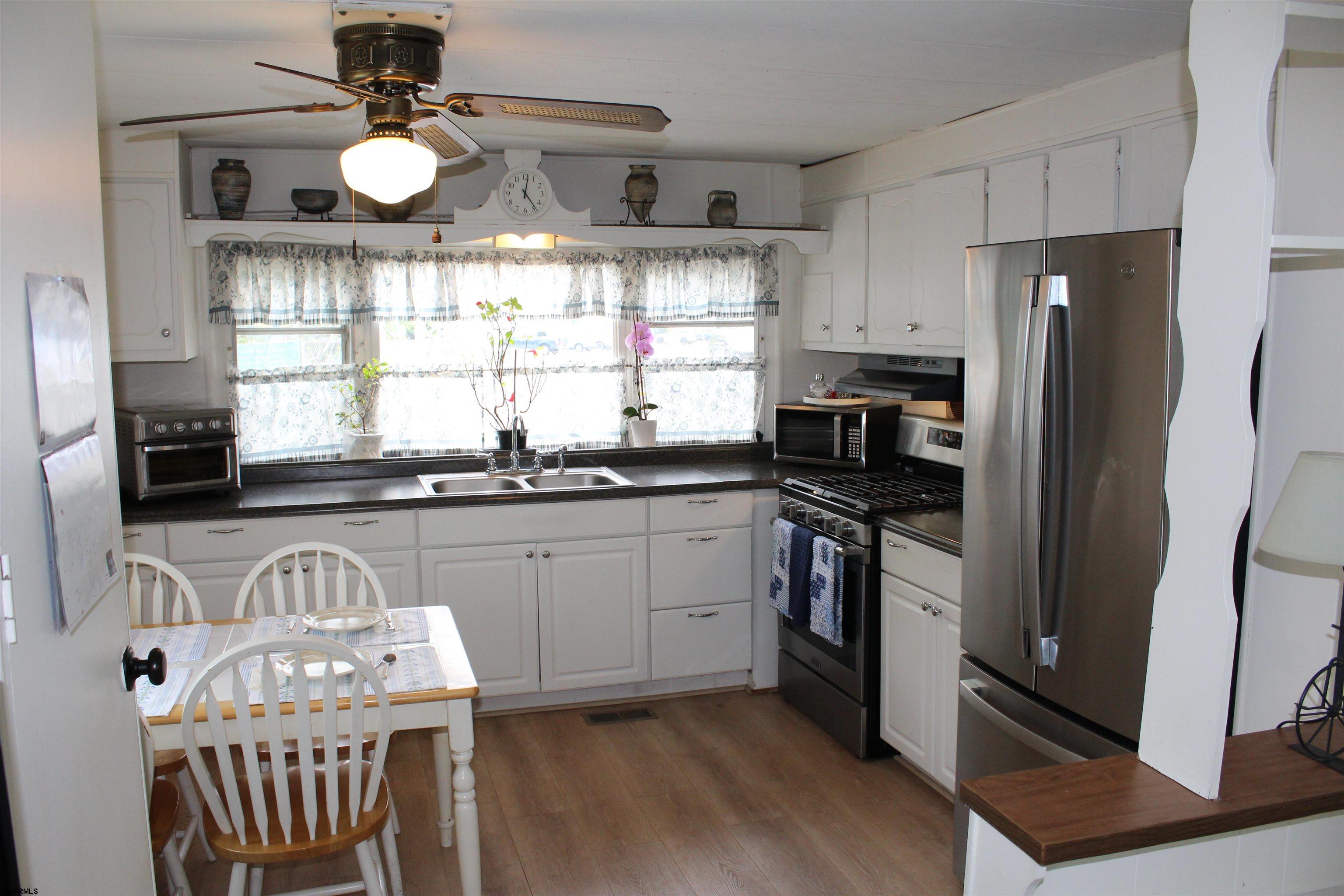 2503 Rte 9 South Rio Grande, NJ 08242 - Photo 11 of 26 Gallery Image 11