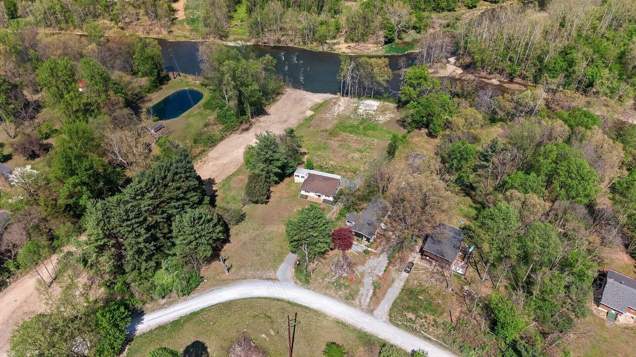 782 Shipyard Road Shenandoah, VA 22849 - Photo 62 of 70 Gallery Image 62