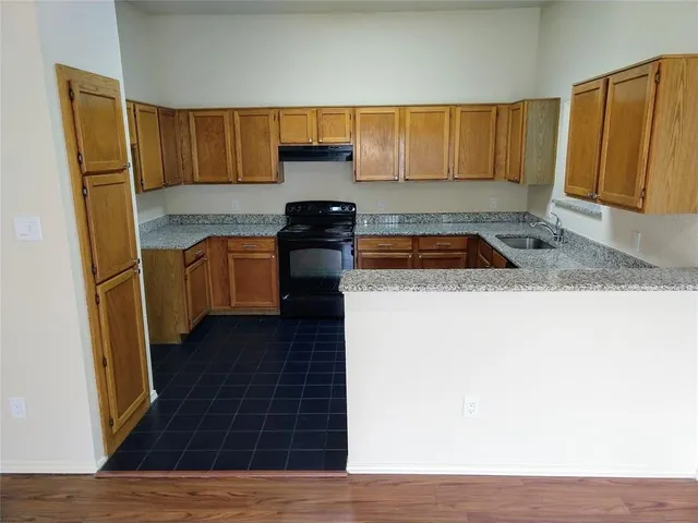 $1,895 | 5704 Congressional Drive, Arlington, TX 76018