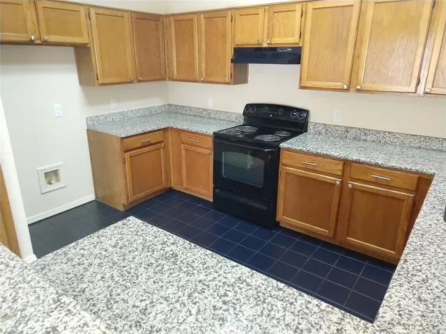 $1,895 | 5704 Congressional Drive, Arlington, TX 76018