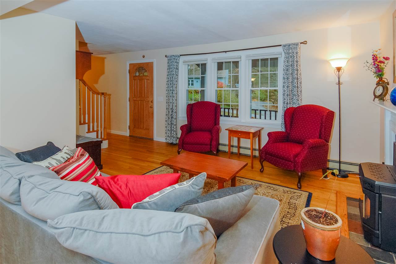 41 Osgood Road Kensington, NH 03833 - Photo 9 of 33