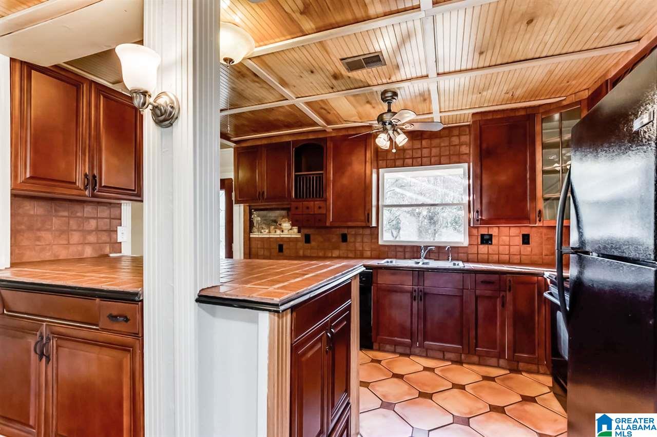 601 Old Rocky Ridge Lane Birmingham, AL 35216 - Photo 17 of 31