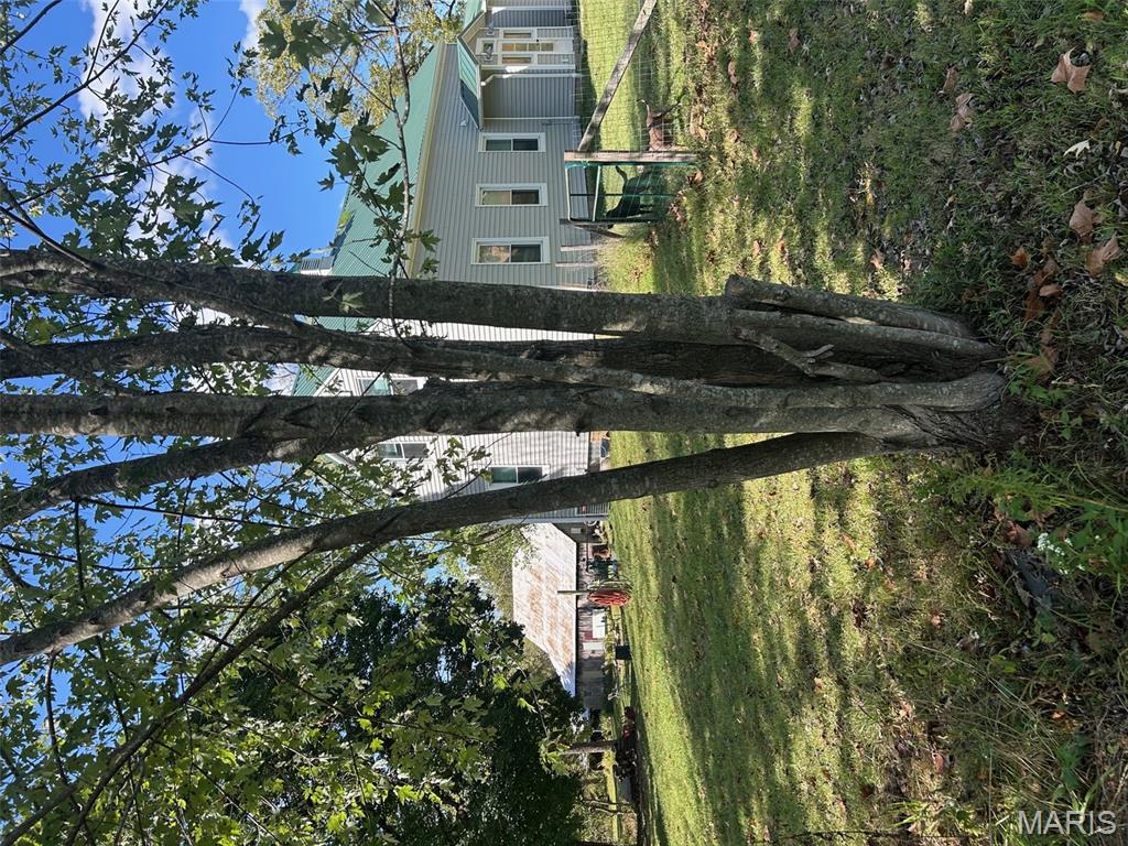 1477 Old Iron Road Hermann, MO 65041 - Photo 4 of 28