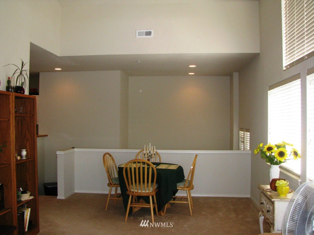 440 South 51st Court, Unit B301 Renton, WA 98055 - Photo 4 of 9