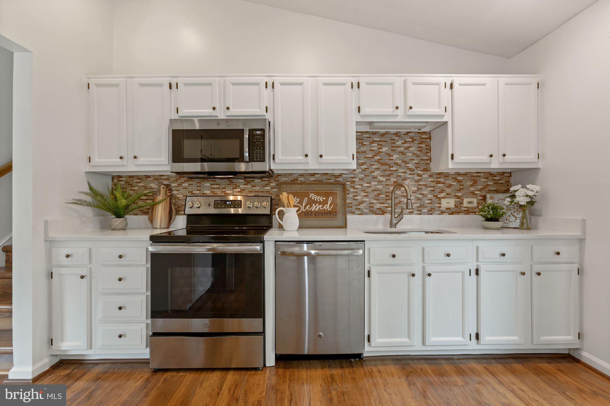 218 Choptank Road Stafford, VA 22556 - Photo 8 of 30 Kitchen