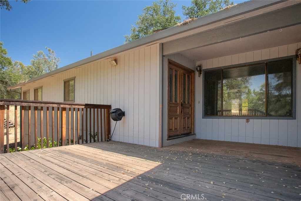 391 Mt Ida Road Oroville, CA 95966 - Photo 3 of 65