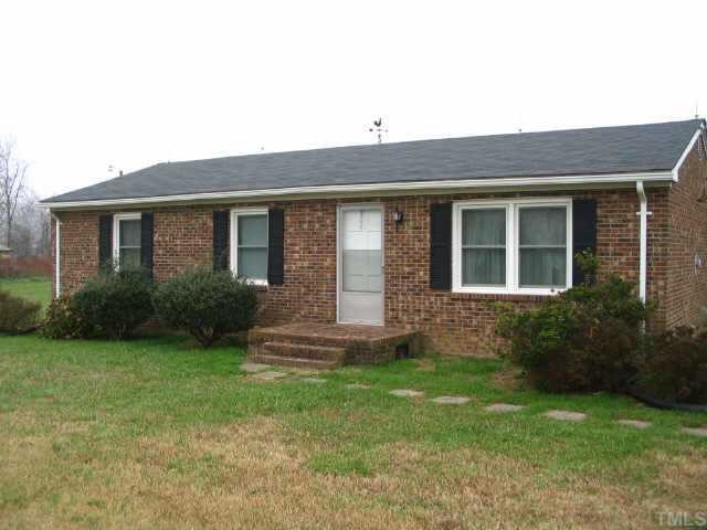 1116 Abbott Road Henderson, NC 27537 - Photo 1 of 1 Front view of home