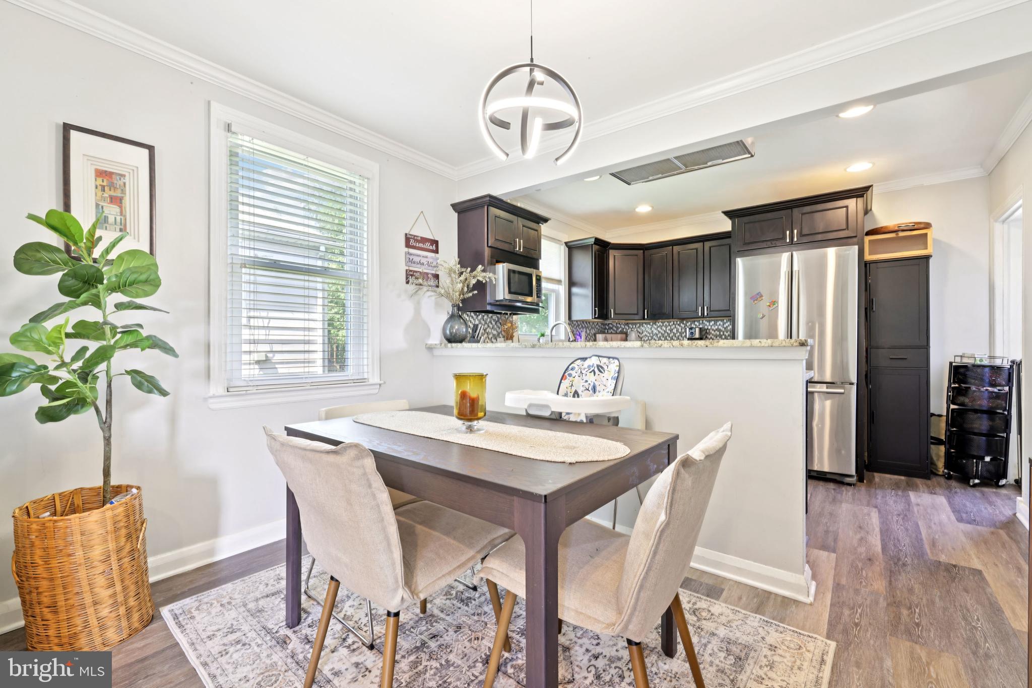 4214 Thorncliff Road Baltimore, MD 21236 - Photo 11 of 40 Dining/Kitchen