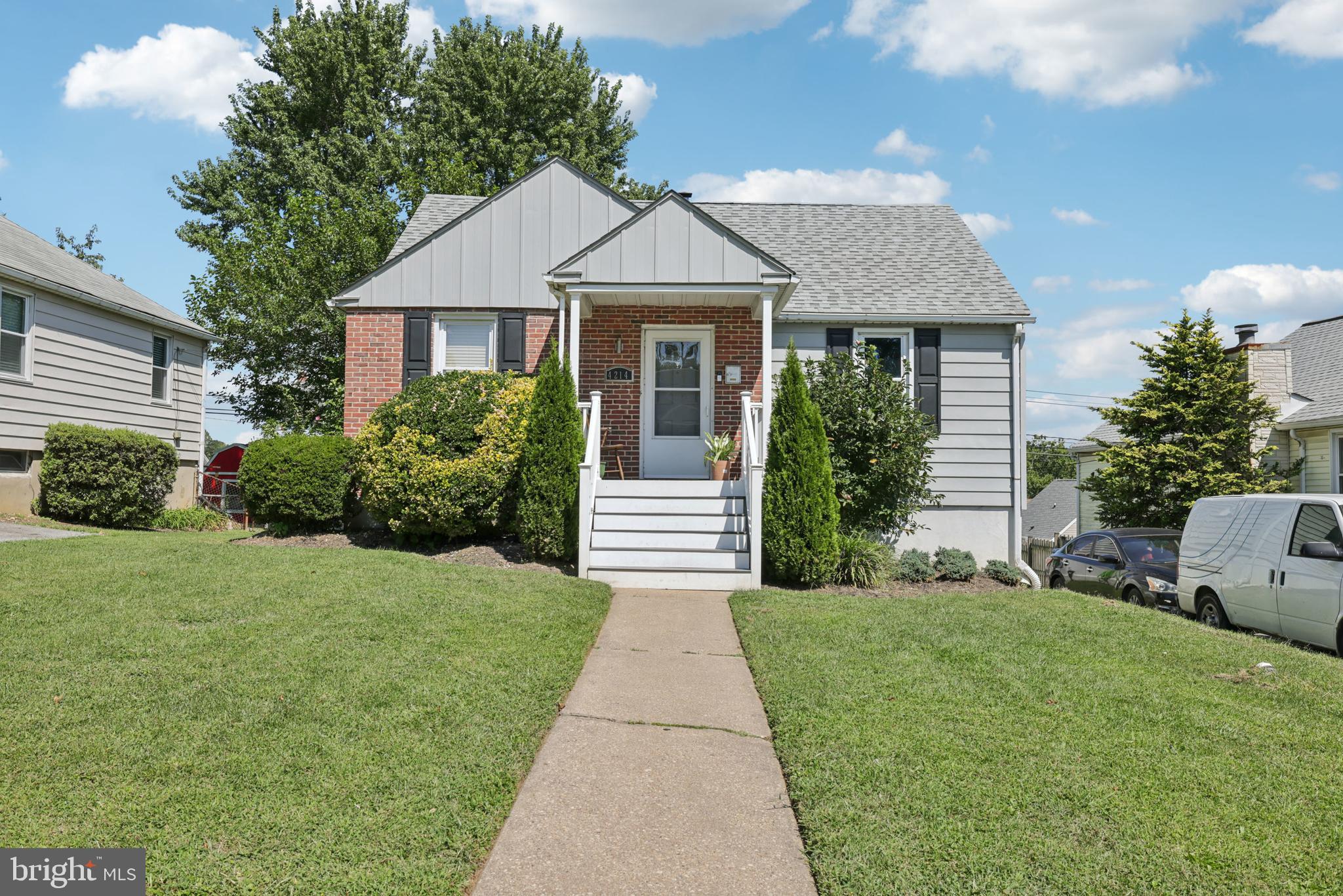 4214 Thorncliff Road Baltimore, MD 21236 - Photo 2 of 40