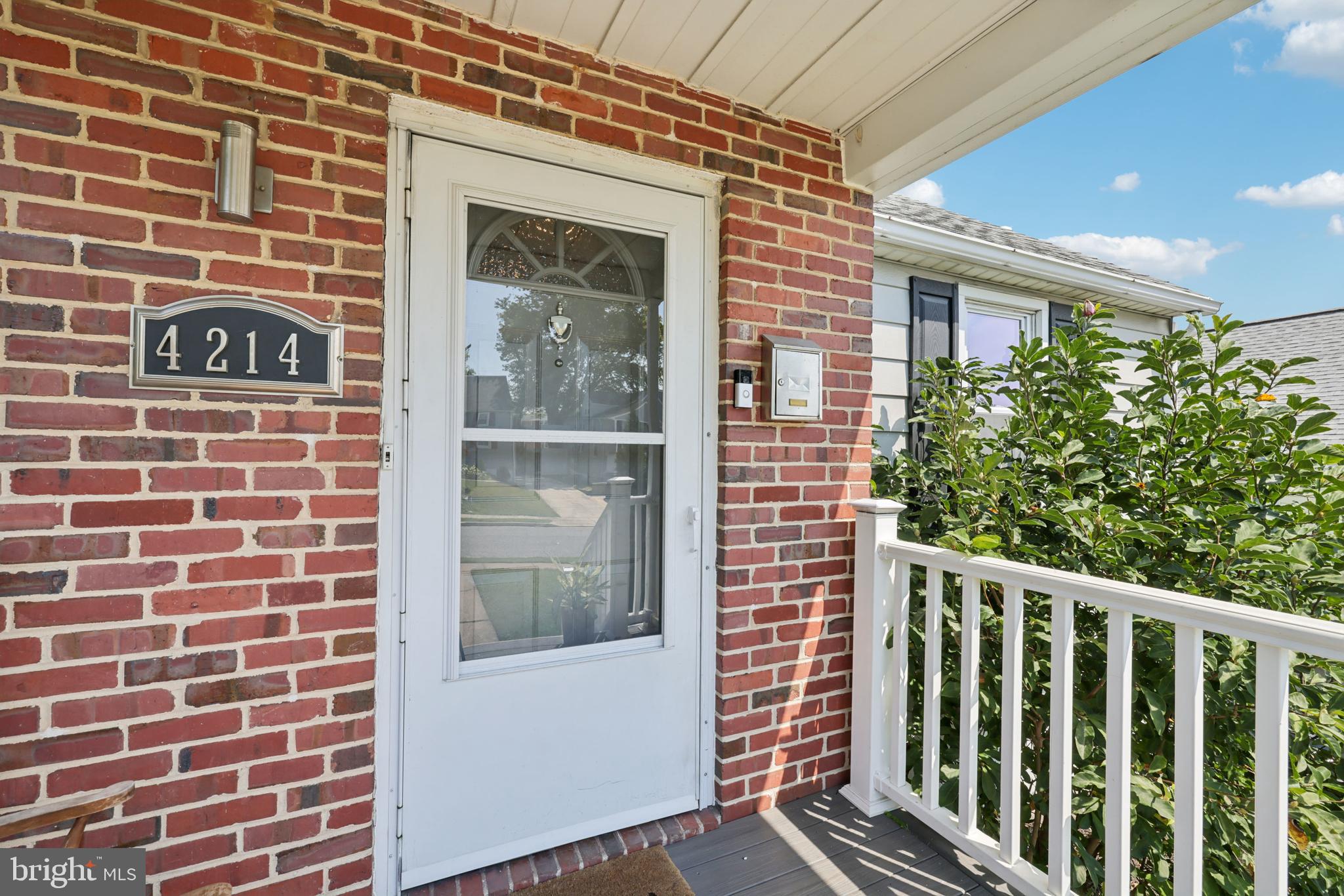 4214 Thorncliff Road Baltimore, MD 21236 - Photo 7 of 40 Entrance