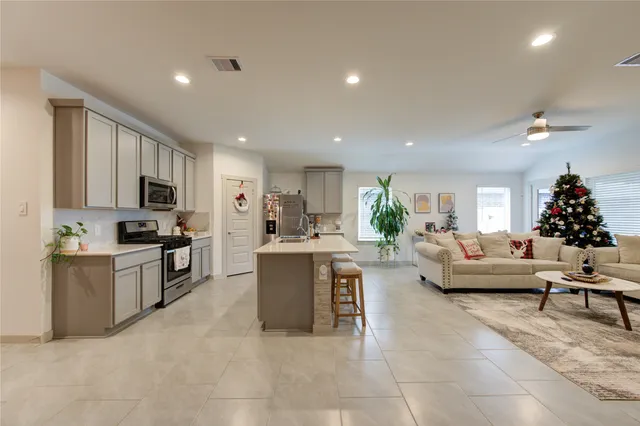 $2,300 | 29522 Cayenne Circle, Katy, TX 77494