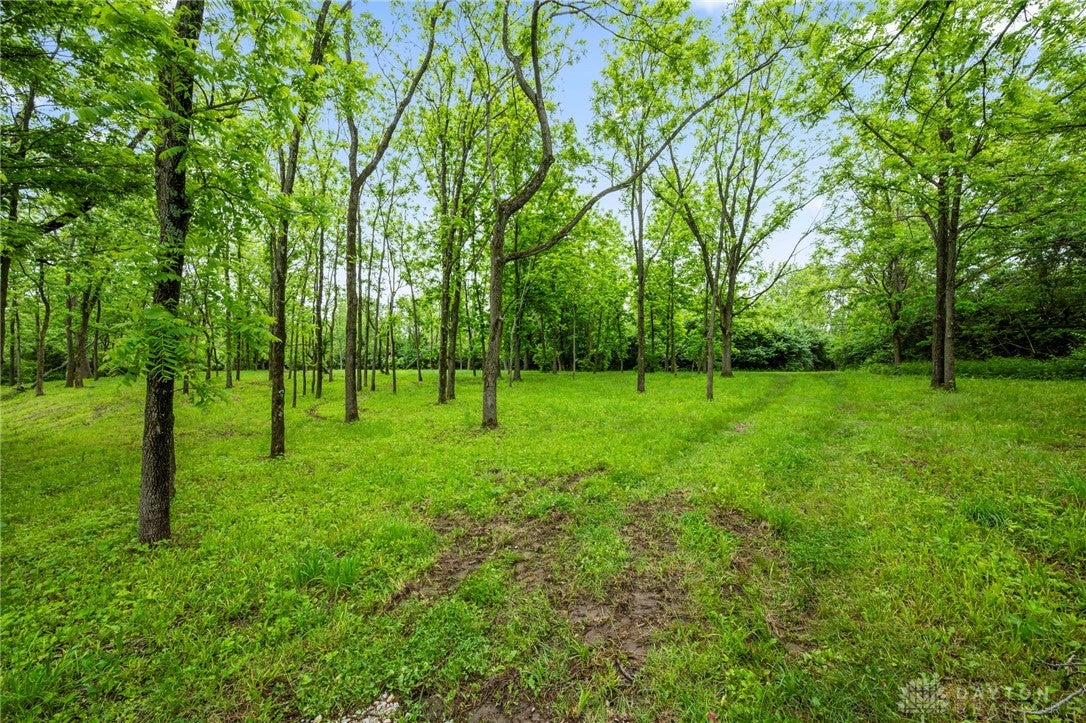 5653 Chenoweth Road Waynesville, OH 45068 - Photo 8 of 14 Gallery Image 8