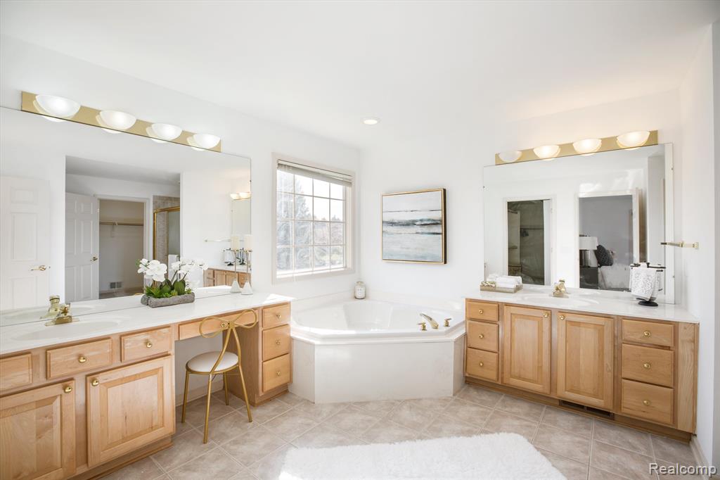 44537 Spring Hill Road Northville, MI 48168 - Photo 43 of 72