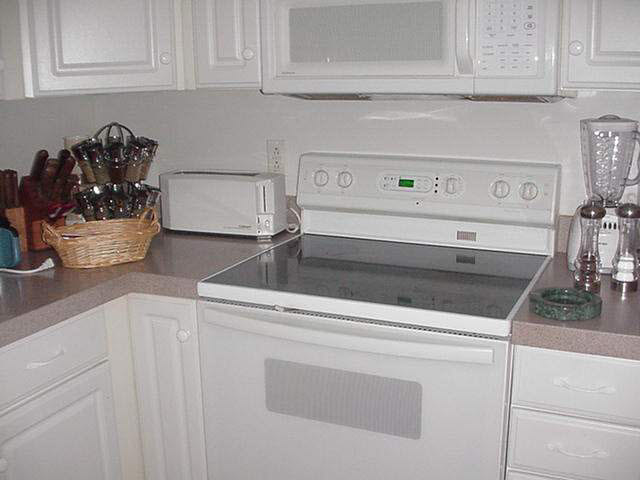 12601 Pleasant Grove Road, Unit 13 Syracuse, IN 46567 - Photo 2 of 2 Gallery Image 2
