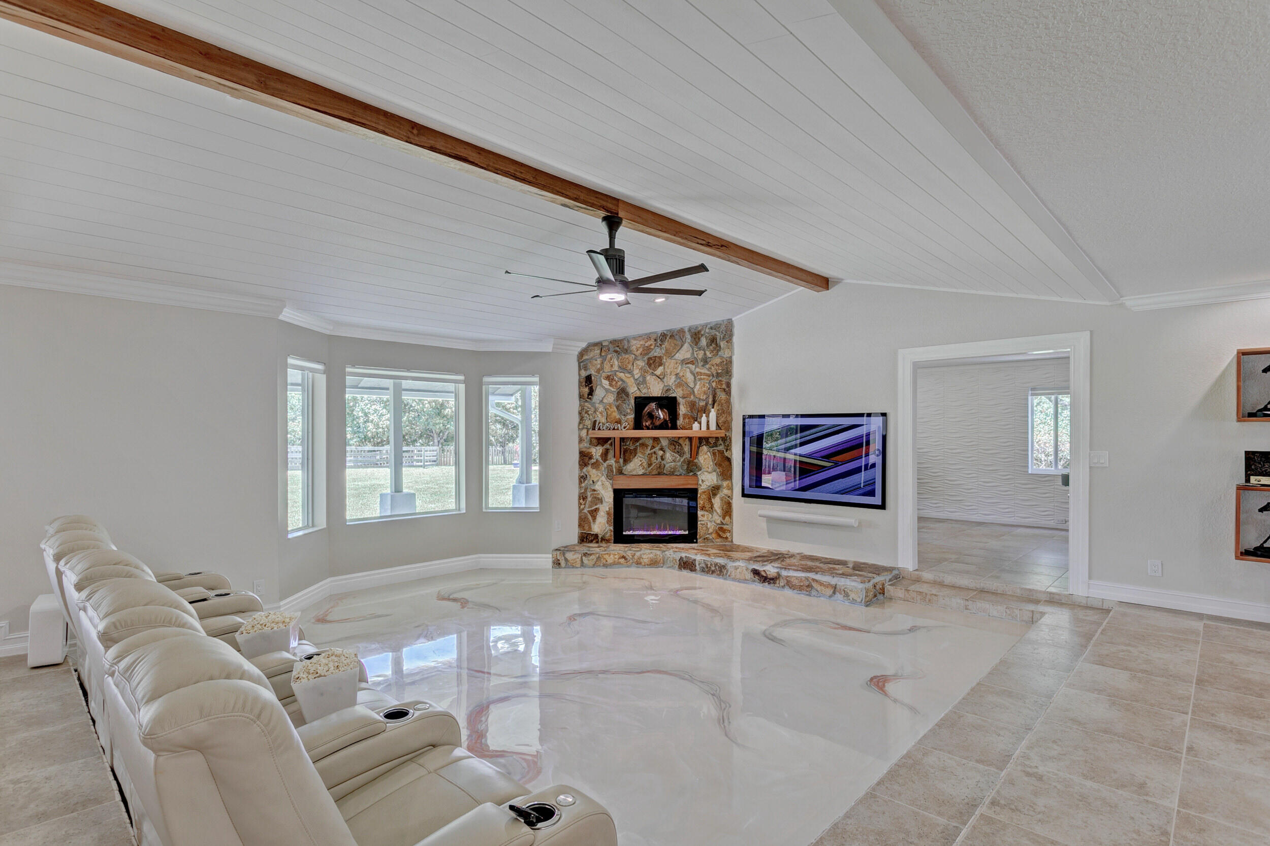 13025 Compton Road Loxahatchee Groves, FL 33470 - Photo 8 of 73 3 - Living 0