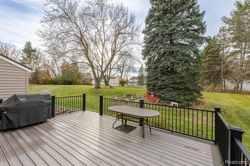 1145 East Fairview Lane Rochester Hills, MI 48306 - Photo 19 of 19