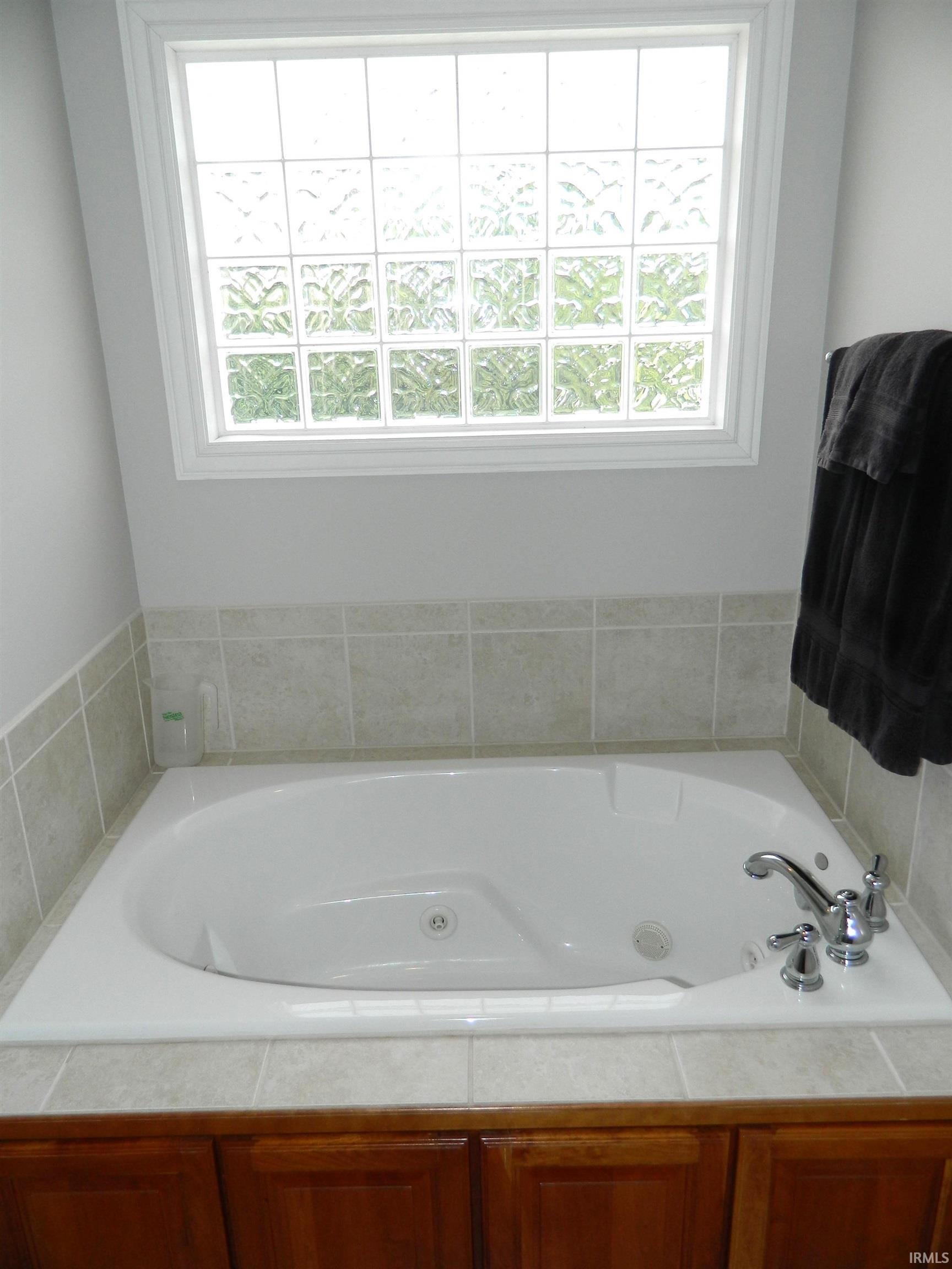 8291 South Stone Ridge Road Bloomington, IN 47401 - Photo 17 of 30