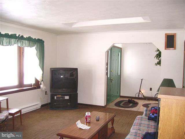 3484 Roundtop Road Elizabethtown, PA 17022 - Photo 4 of 8 Gallery Image 4