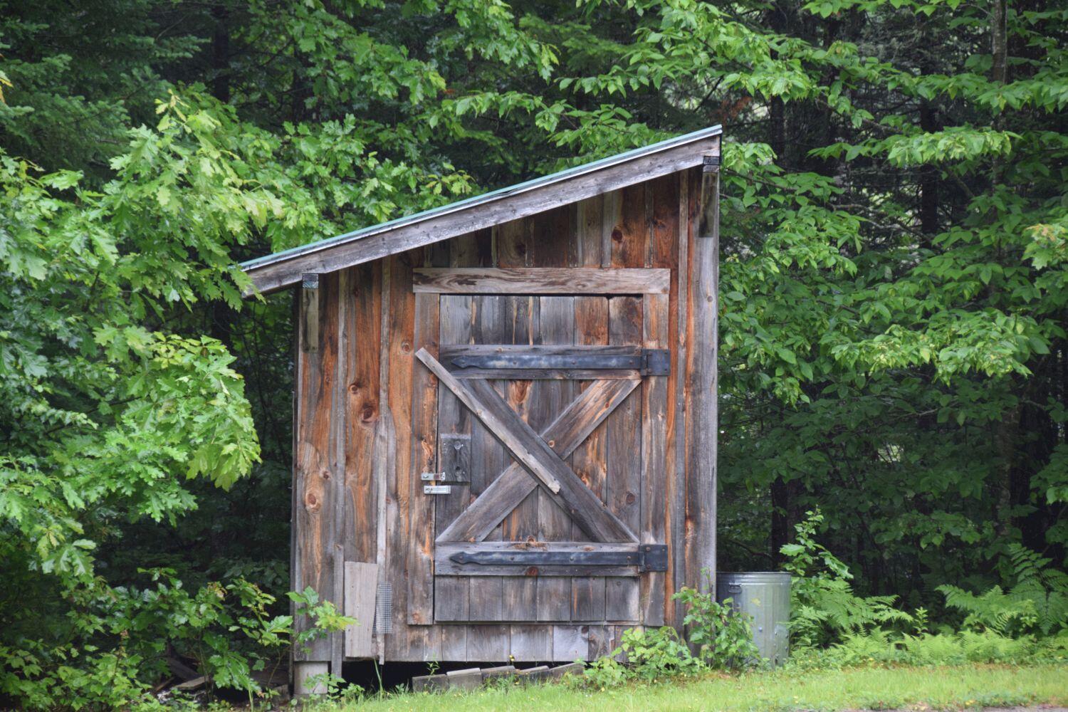 210 Carrabassett Road North Anson, ME 04958 - Photo 5 of 16 DSC_0003