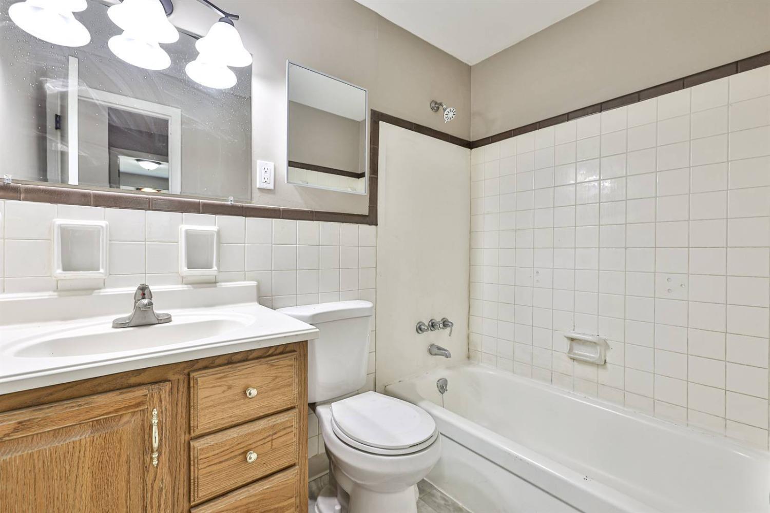 11610 Hanover Road Forest Park, OH 45240 - Photo 23 of 30