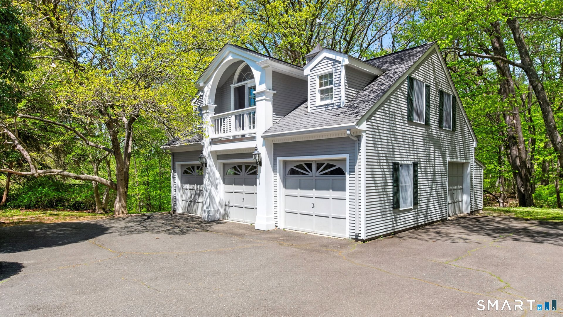 16 Pinnacle Mountain Road Simsbury, CT 06070 - Photo 34 of 38