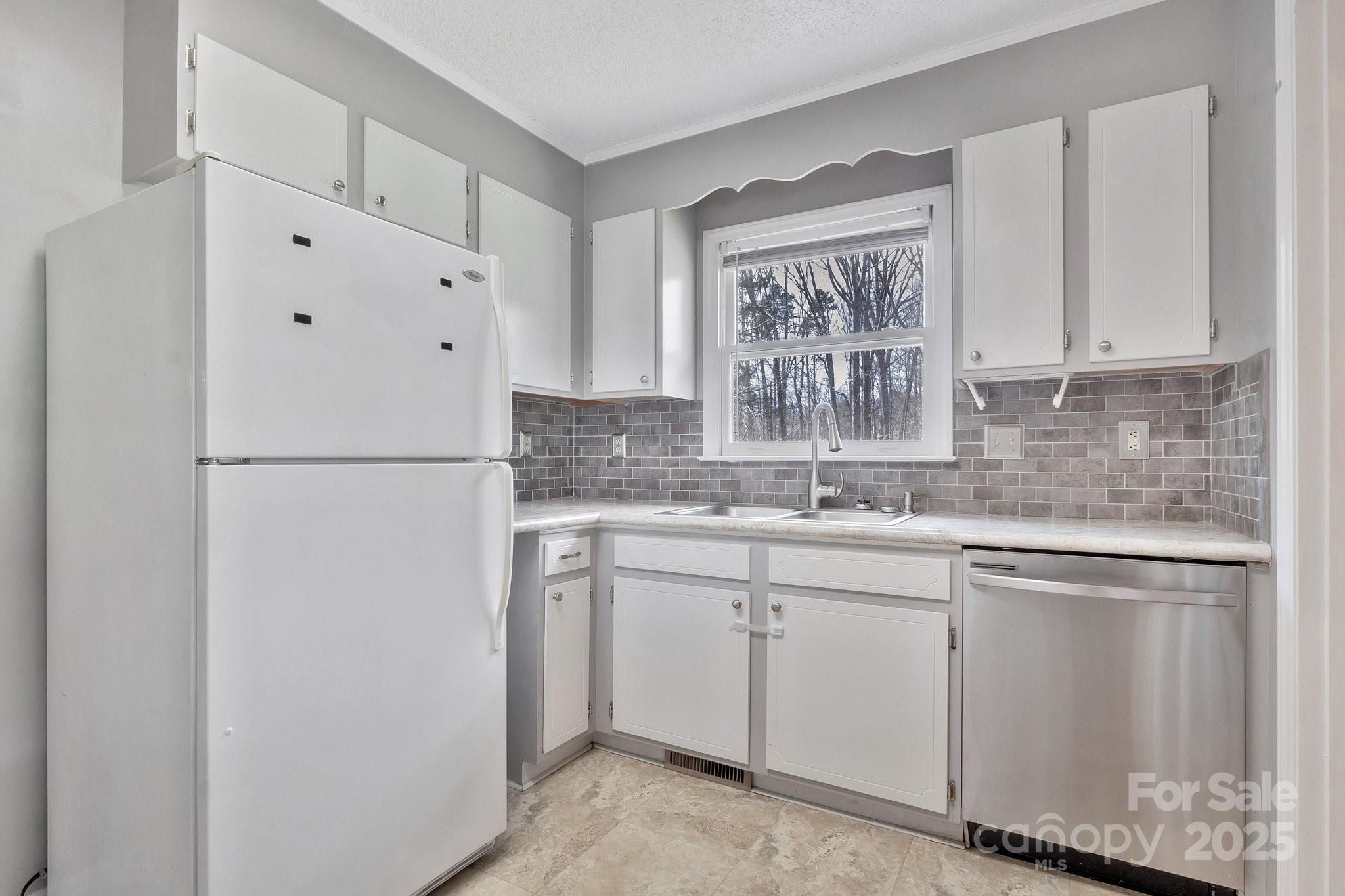 138 Shadowgate Drive Shelby, NC 28152 - Photo 16 of 35