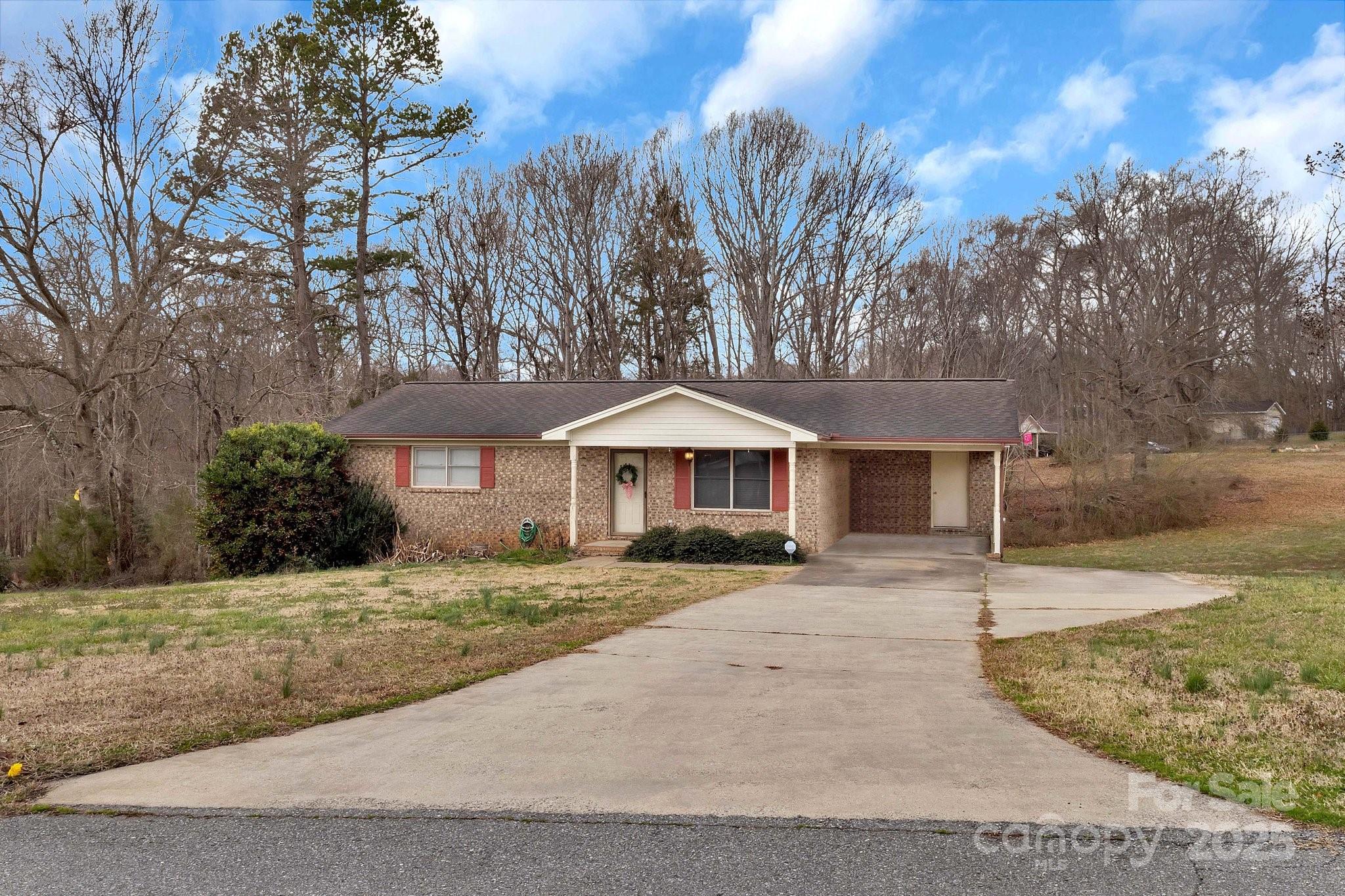 138 Shadowgate Drive Shelby, NC 28152 - Photo 7 of 35