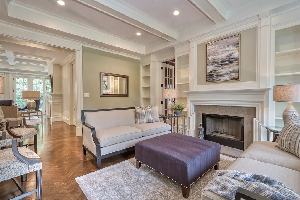 50 Yarmouth Road Brookline, MA 02467 - Photo 18 of 40