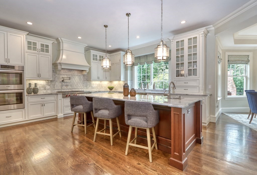 50 Yarmouth Road Brookline, MA 02467 - Photo 10 of 40