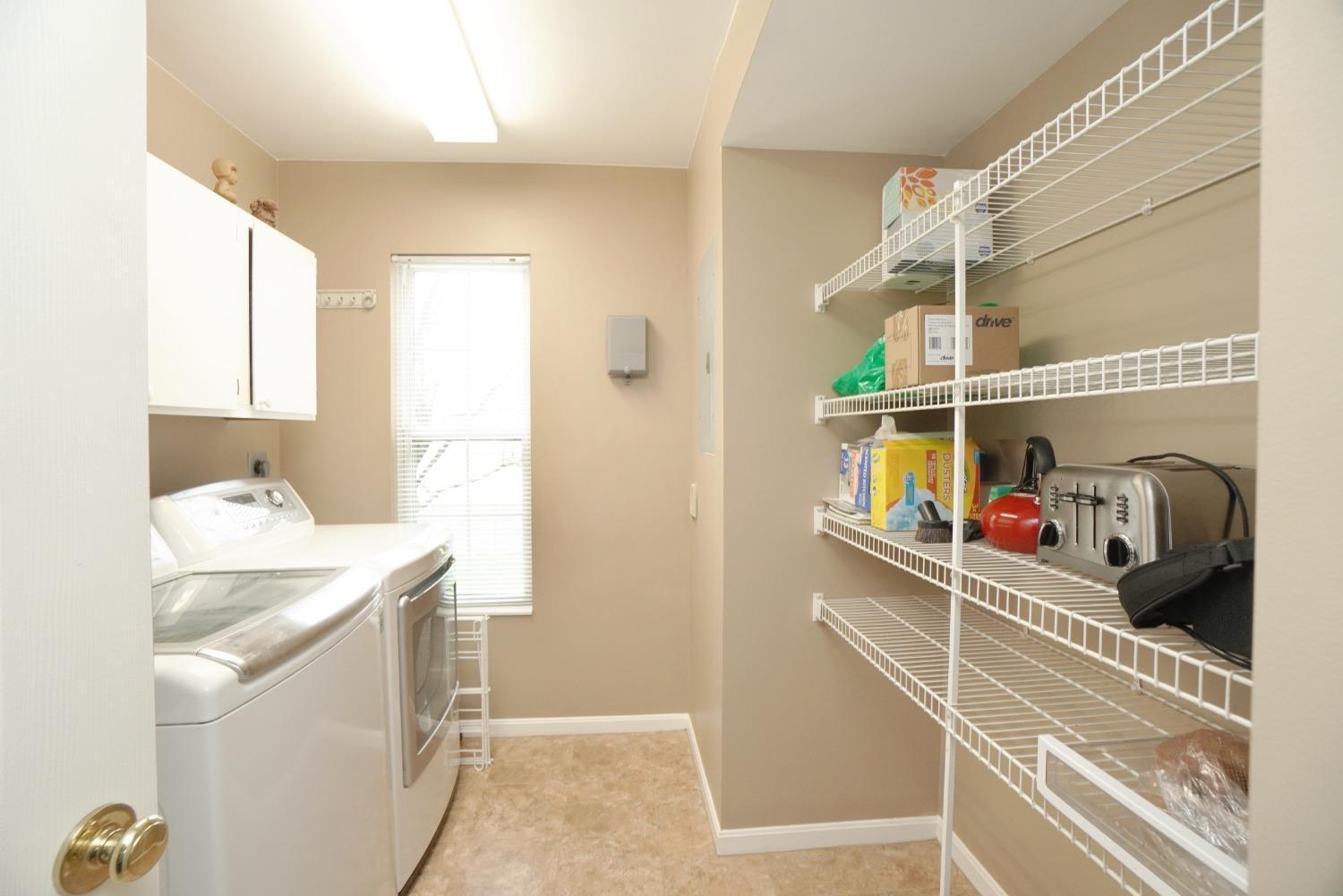 5325 Cooper Road, Unit D Montgomery, OH 45242 - Photo 17 of 25