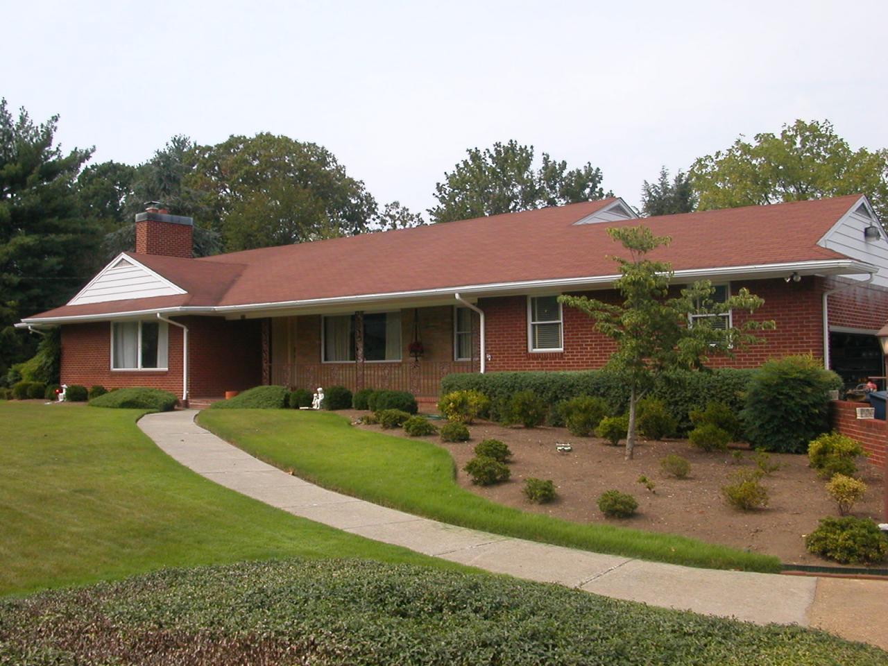 3519 Winding Way Road Southwest Roanoke, VA 24015 - Photo 1 of 5 Main