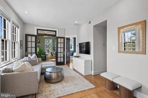 $670,000 | 3120 R Street Northwest, Unit 207, Washington, DC 20007