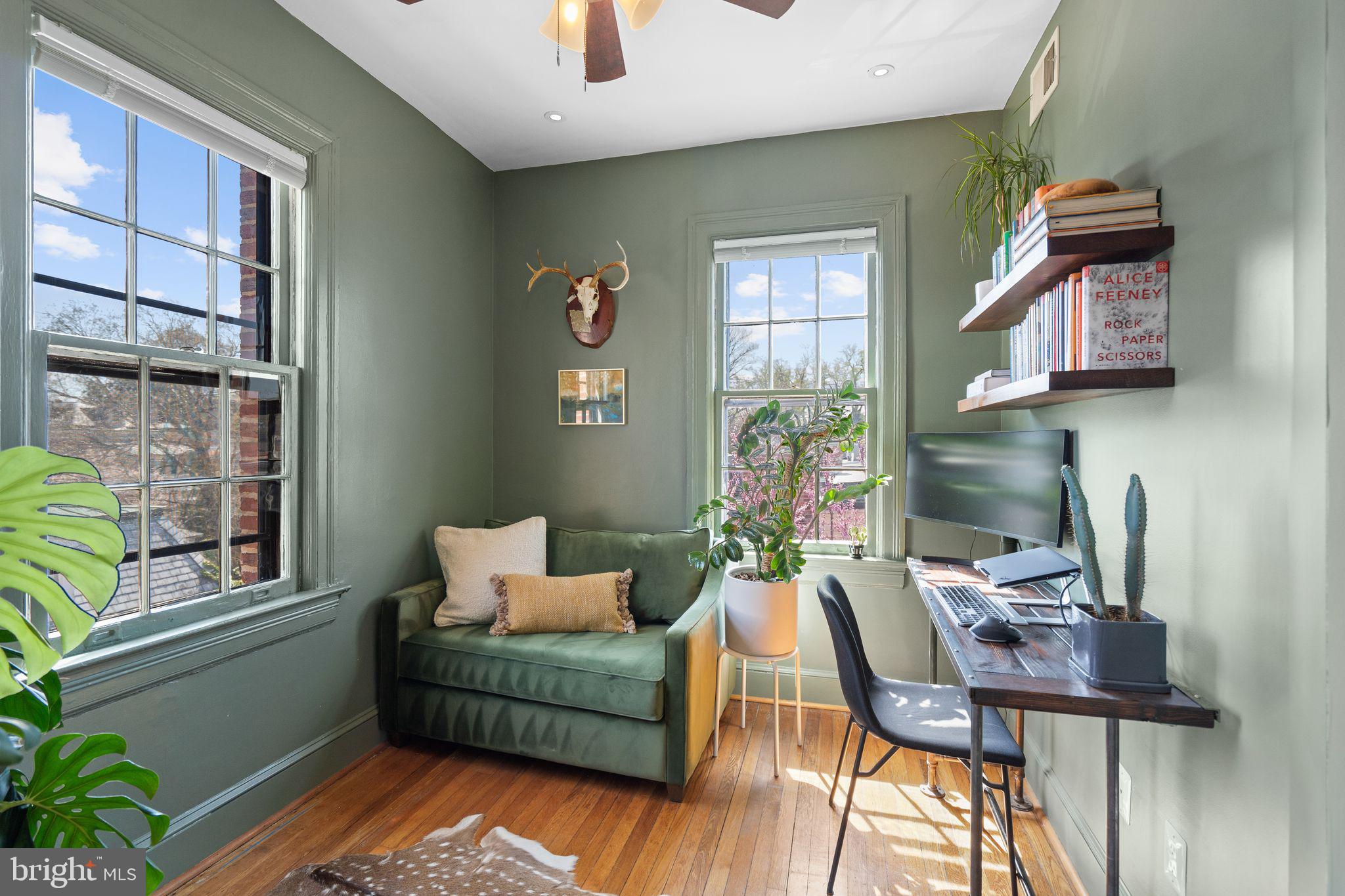 3120 R Street Northwest, Unit 207 Washington, DC 20007 - Photo 16 of 22 Second bedroom