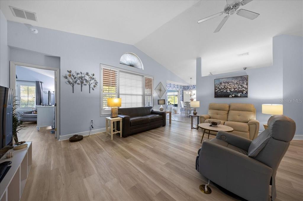 11100 Southwest 71st Terrace Road Ocala, FL 34476 - Photo 6 of 48 Gallery Image 6