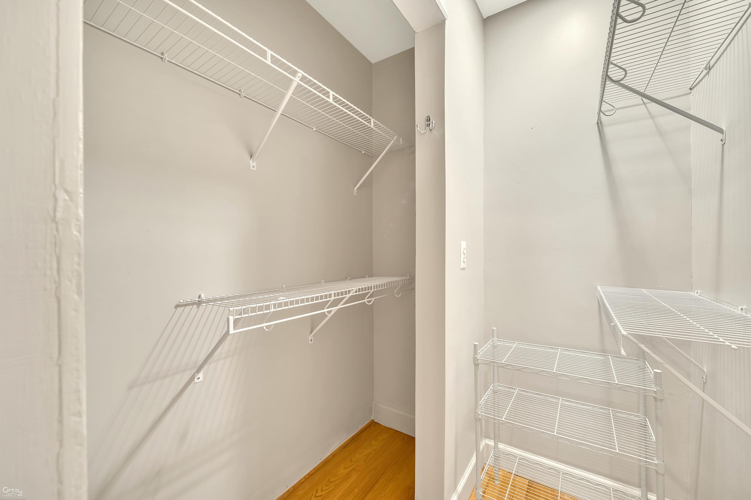 1038 Hawthorne Road Grosse Pointe Woods, MI 48236 - Photo 46 of 61