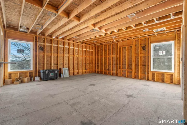 $1,395,000 | 154 B Long Meadow Hill Road, Brookfield, CT 06804