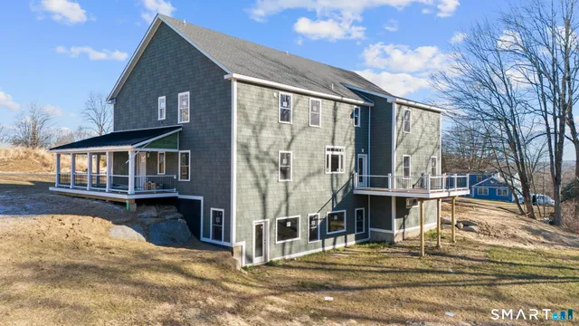 $1,395,000 | 154 B Long Meadow Hill Road, Brookfield, CT 06804