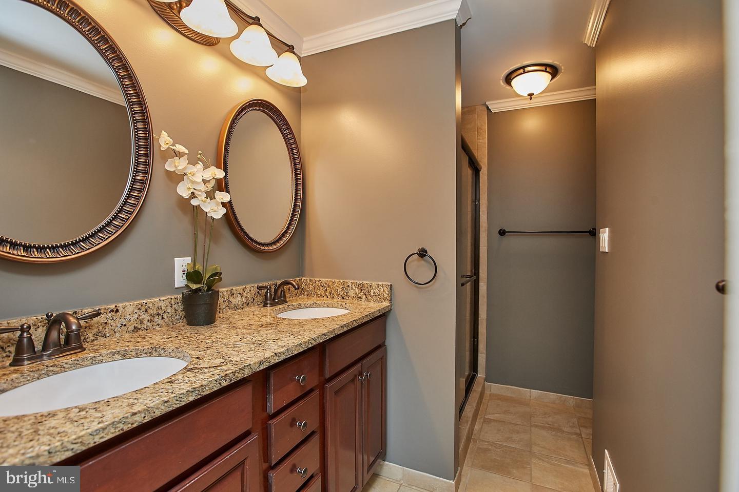 5536 Queensberry Avenue Springfield, VA 22151 - Photo 14 of 24