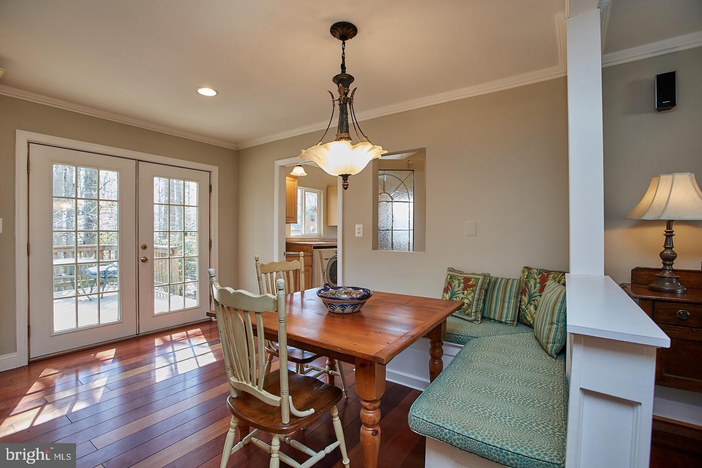 5536 Queensberry Avenue Springfield, VA 22151 - Photo 10 of 24