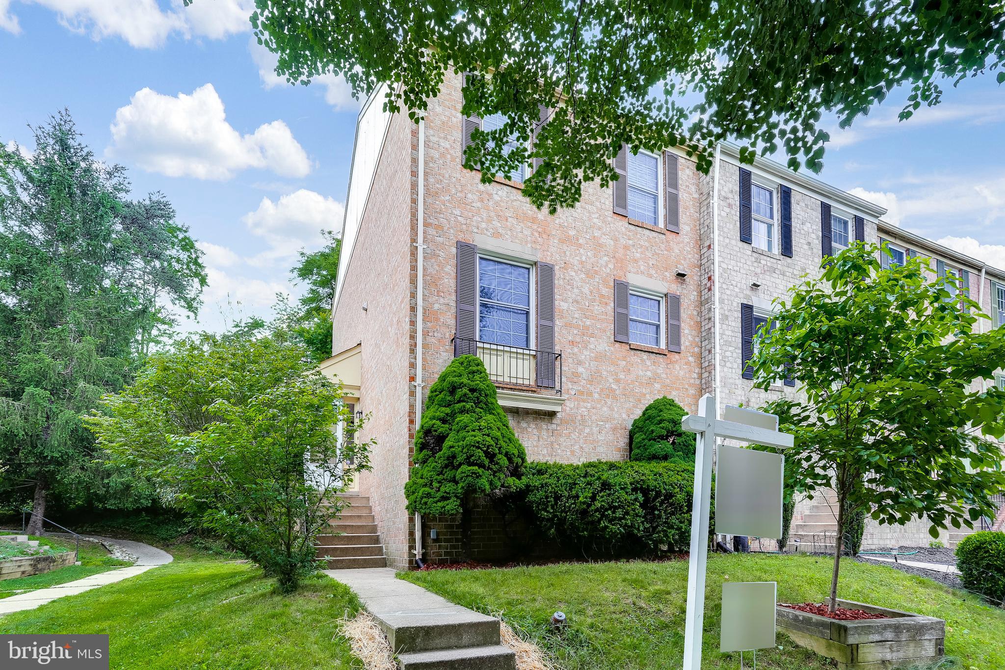 9771 Early Spring Way Columbia, MD 21046 - Photo 1 of 32 Gallery Image 1