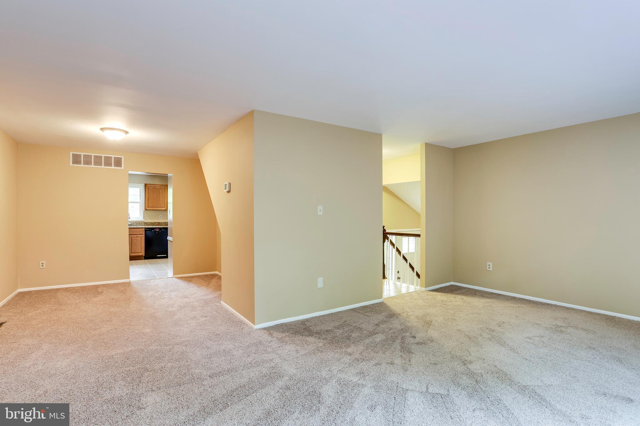 9771 Early Spring Way Columbia, MD 21046 - Photo 7 of 32 Gallery Image 7