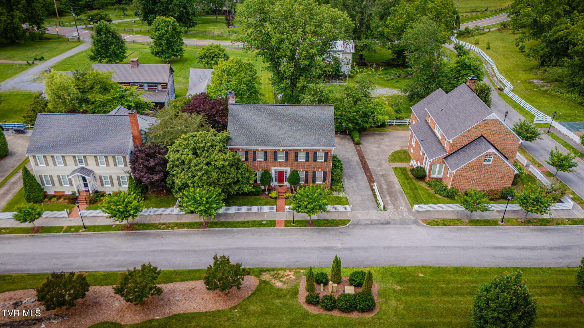 24 Pendleton Place Kingsport, TN 37664 - Photo 47 of 54 101