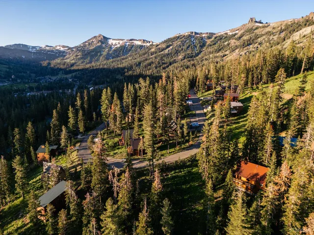 a view of outdoor space and city view