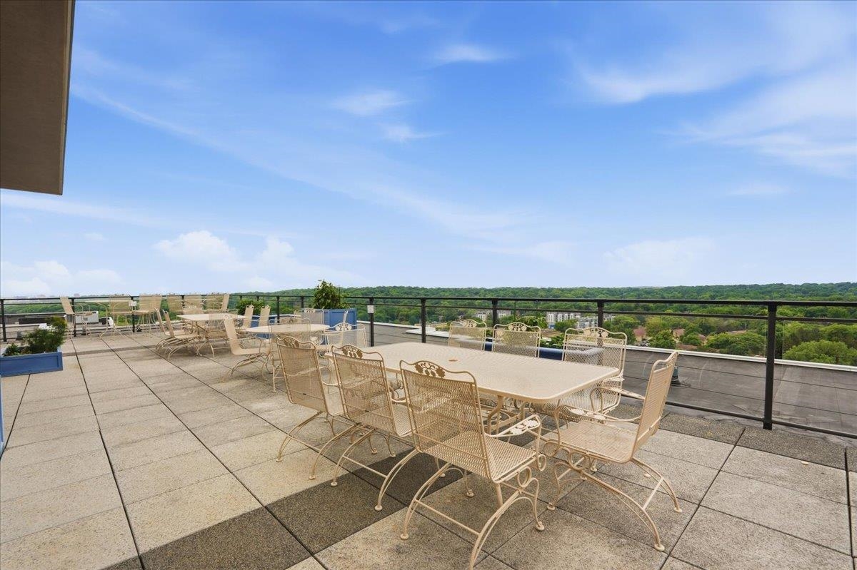 625 North Segoe Road, Unit 1100 Madison, WI 53705 - Photo 50 of 60